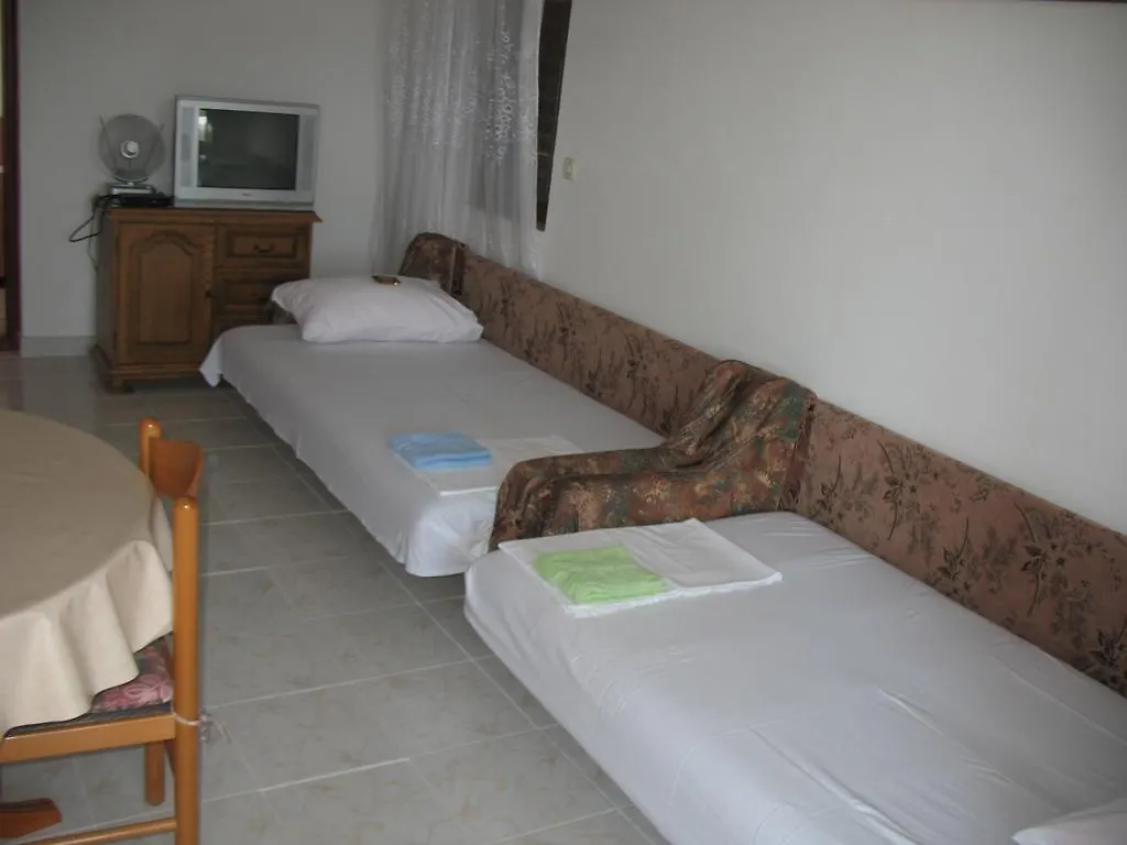 Apartments Vera Pag Town 0*,
