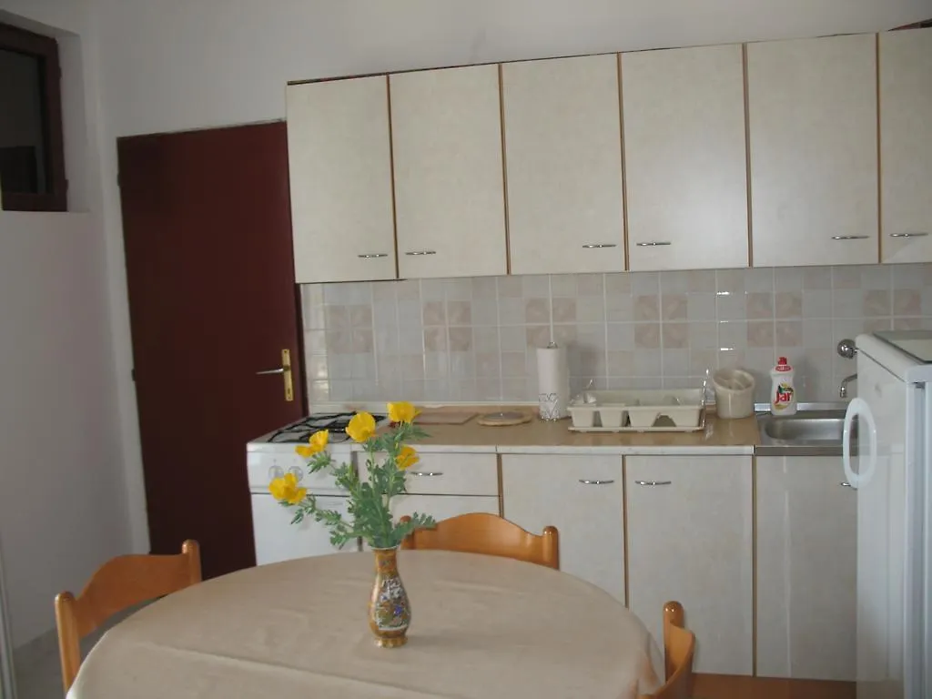 Apartments Vera Pag Town